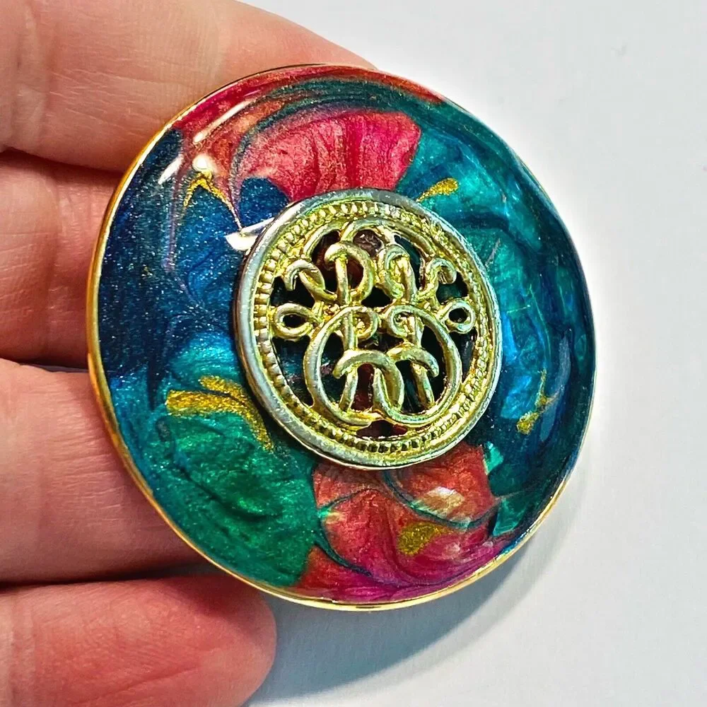 Vintage 1980's Brooch Round Goldtone Multicolor Enamel Finish Classic Boss Lady